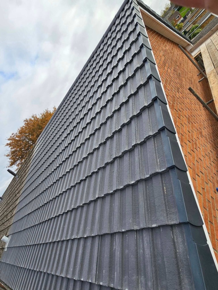 Lead flashing work around chimney stack